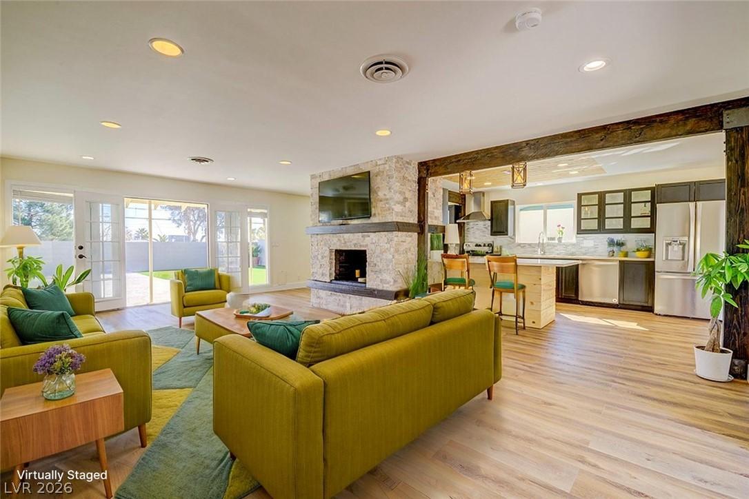 Image 4: Fully remodelled home with modern open floorplan