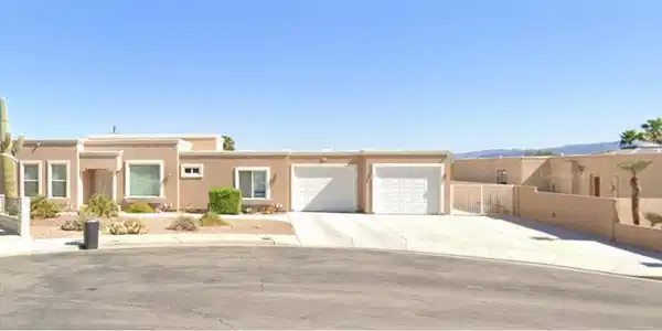 521 Hidden Cove
