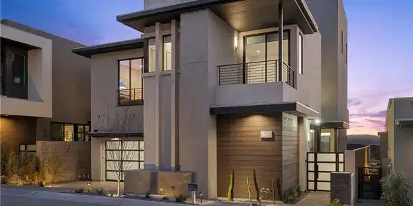 577 Overlook Rim Drive