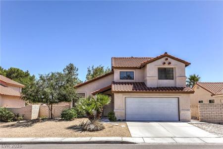 533 Coco Palms Avenue