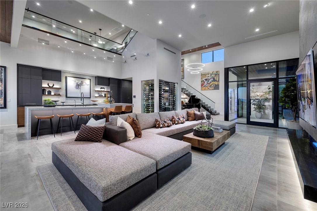 Image 4: Residence 2 Model Great Room