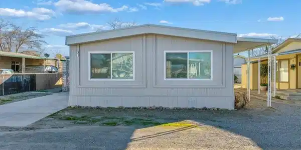 31 Vegas Valley Drive