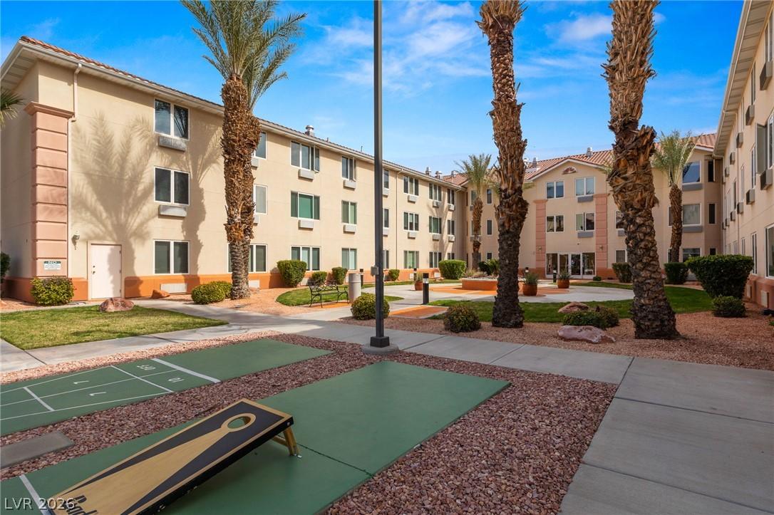 Image 3: An inviting community courtyard provides recreatio