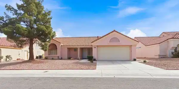 2508 Desert Butte Drive