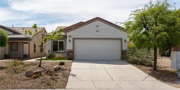7925 Fantail Drive