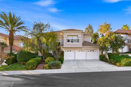 8821 MONTAGNA Drive