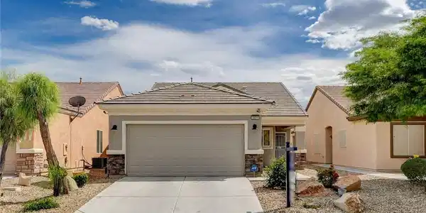 2621 Ground Robin Drive