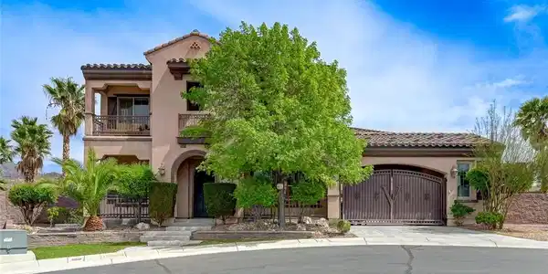 2824 Sisteron Court