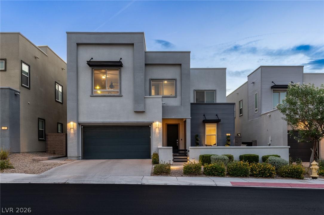 Image 2: Modern architecture defines this striking residenc