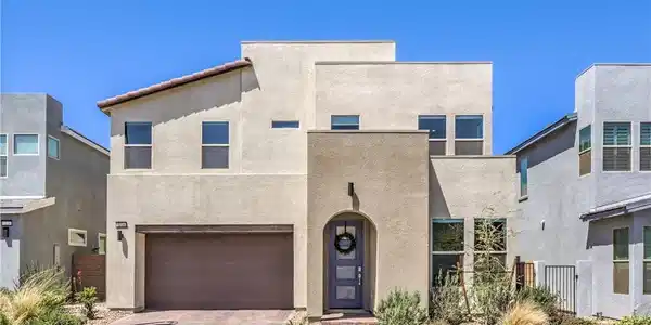 3216 Monte Luna Avenue