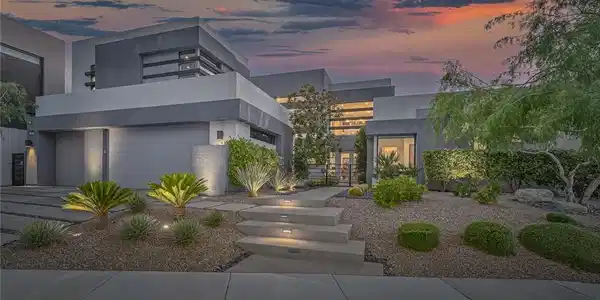 1337 Villa Barolo Avenue