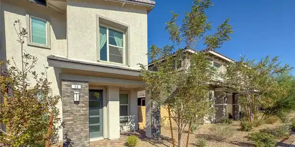 24 Kimberlite Drive