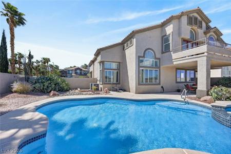 2200 Menifee Court