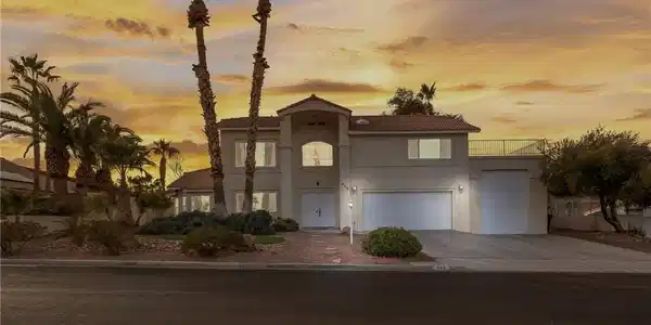 908 Primrose Lane