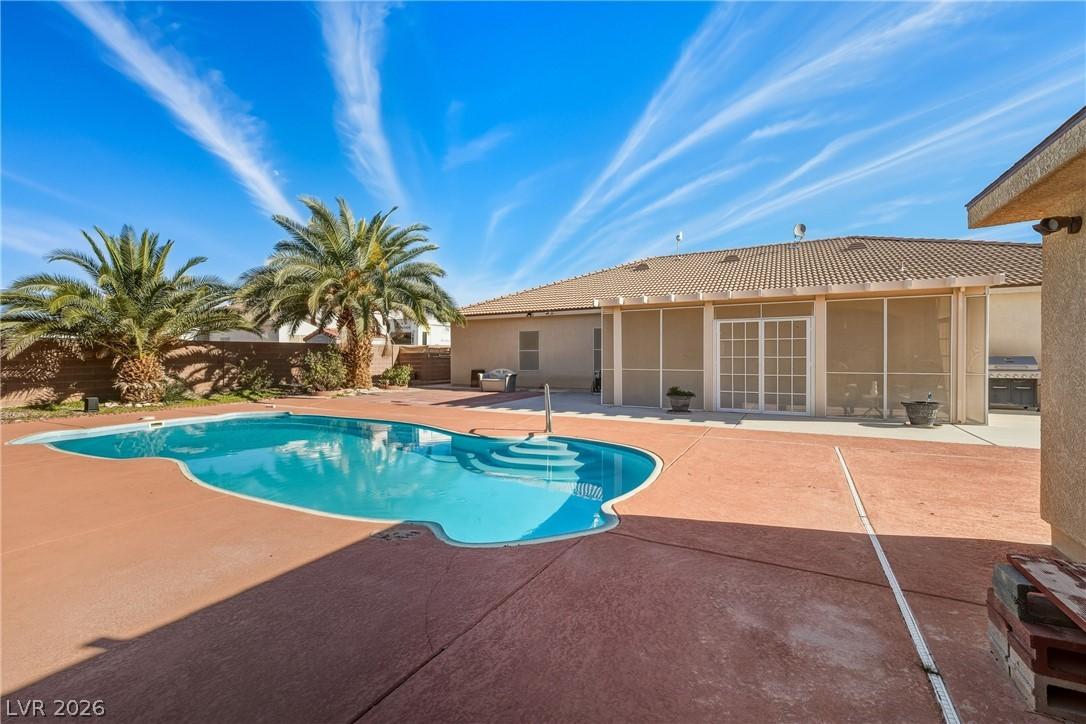 Image 2: Artesia Pahrump home with pool
