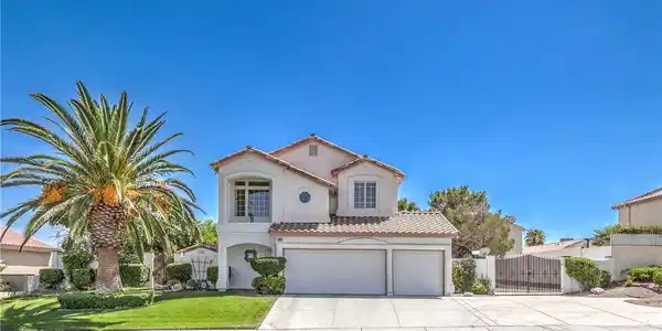 8325 Alta Drive