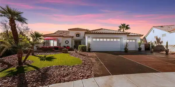 10001 Cresent Creek Drive