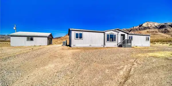 4460 N Majestic View