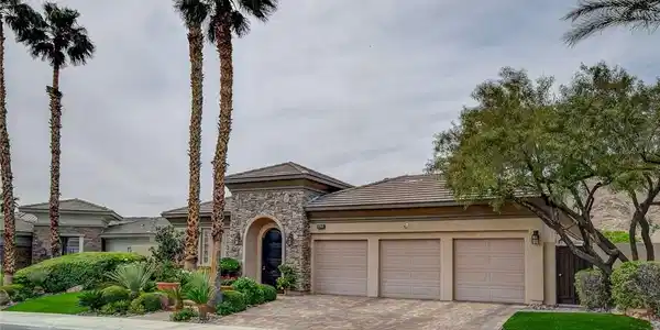 2717 Turtle Head Peak Drive