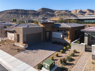6791 Regency Valley Street