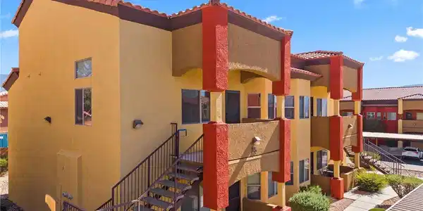 890 Kitty Hawk Drive