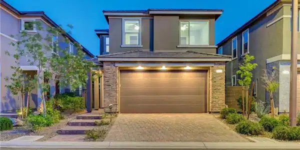 372 Purple Sandpiper Street