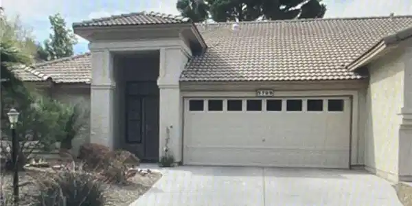 5709 Colwood Lane