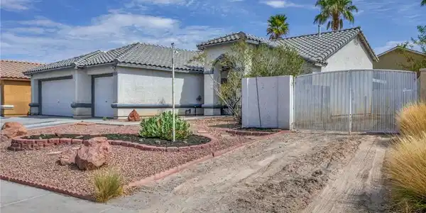 3810 Scotsman Way