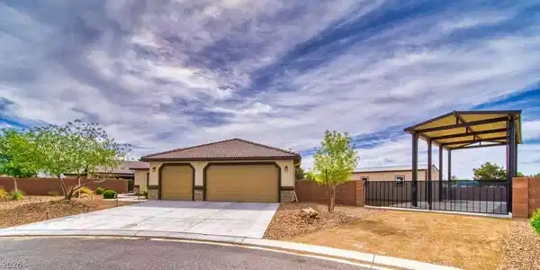 231 Weeping Willow Court
