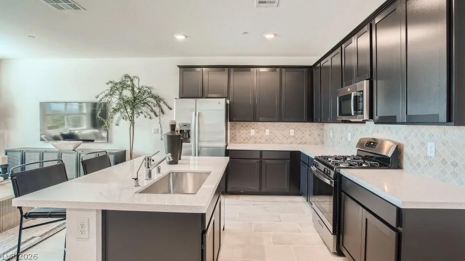 Image 1: Kitchen