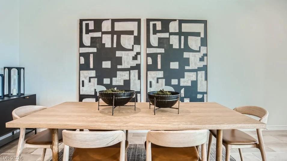 Image 4: Dining Room