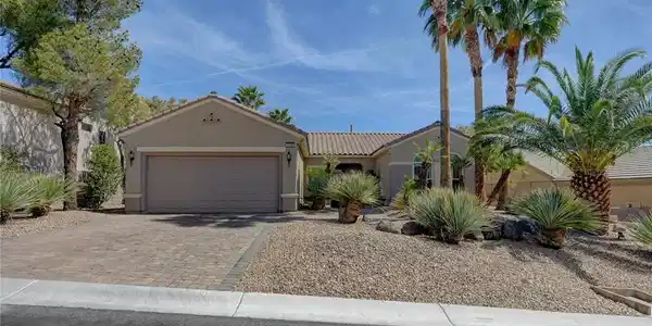 2338 Schaeffer Hills Drive