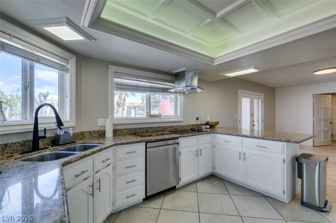 Image 3: This spacious kitchen features ample counter space