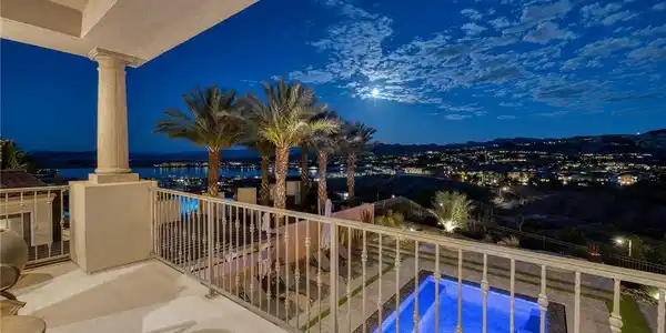 99 Rezzonico Drive