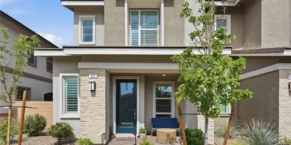 52 Kimberlite Drive