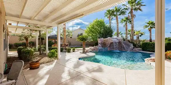 8932 Mannix Court