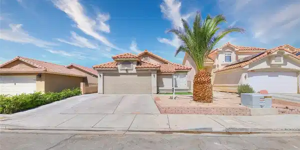 Image 2: Spanish tile roofing and structured concrete drive