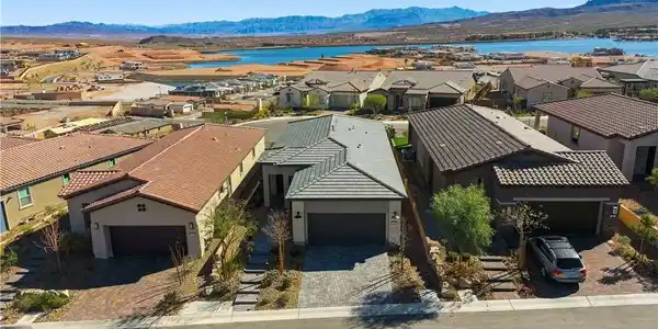 100 Stone Bluff Lane