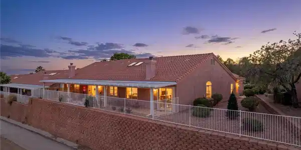 694 Peartree Lane