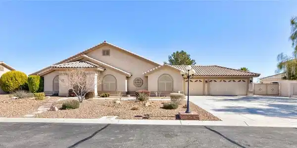4690 Designer Way