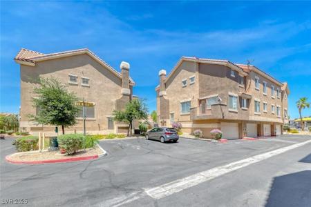 2766 Red Vista Court