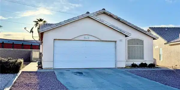 877 Cozy Valley Street