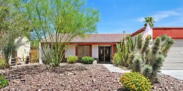 3956 Clear View Drive