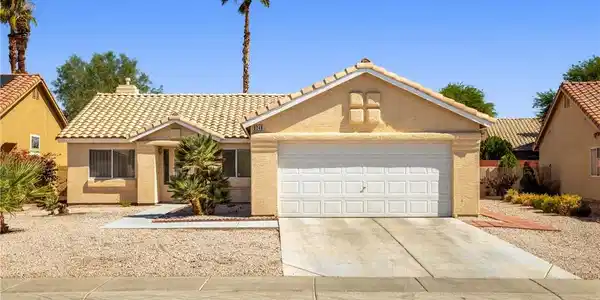 6240 Curlew Drive