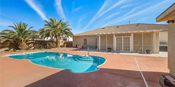 Image 3: Artesia Pahrump home with pool