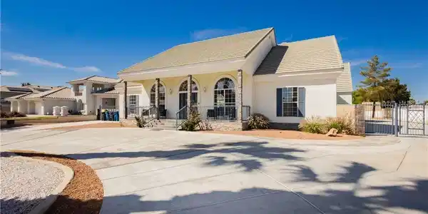 3720 E Oquendo Road