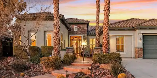 2232 Canyonville Drive