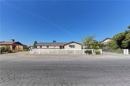 2521 Lincoln Road