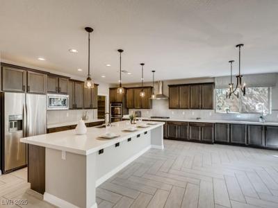9724 Wildflower Vista Avenue