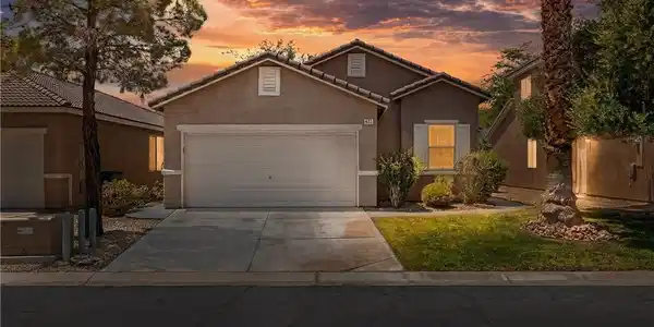433 Canyon Drive